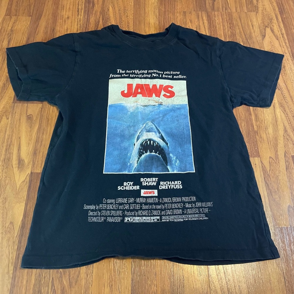 Jaws Movie Poster Graphic T Shirt Mens Small Black Shark Film Promo Short Sleeve